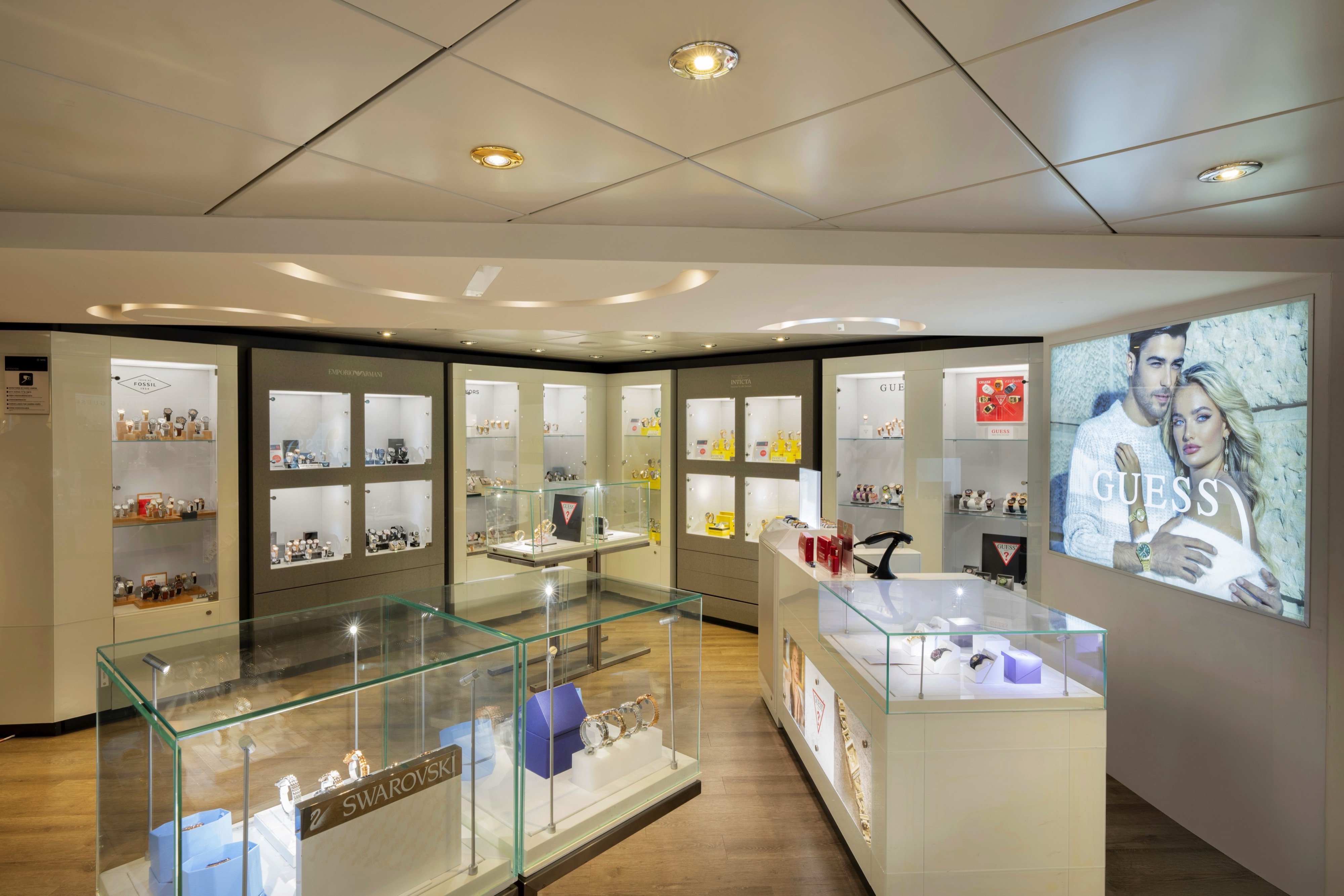 MSC Lirica - Shops